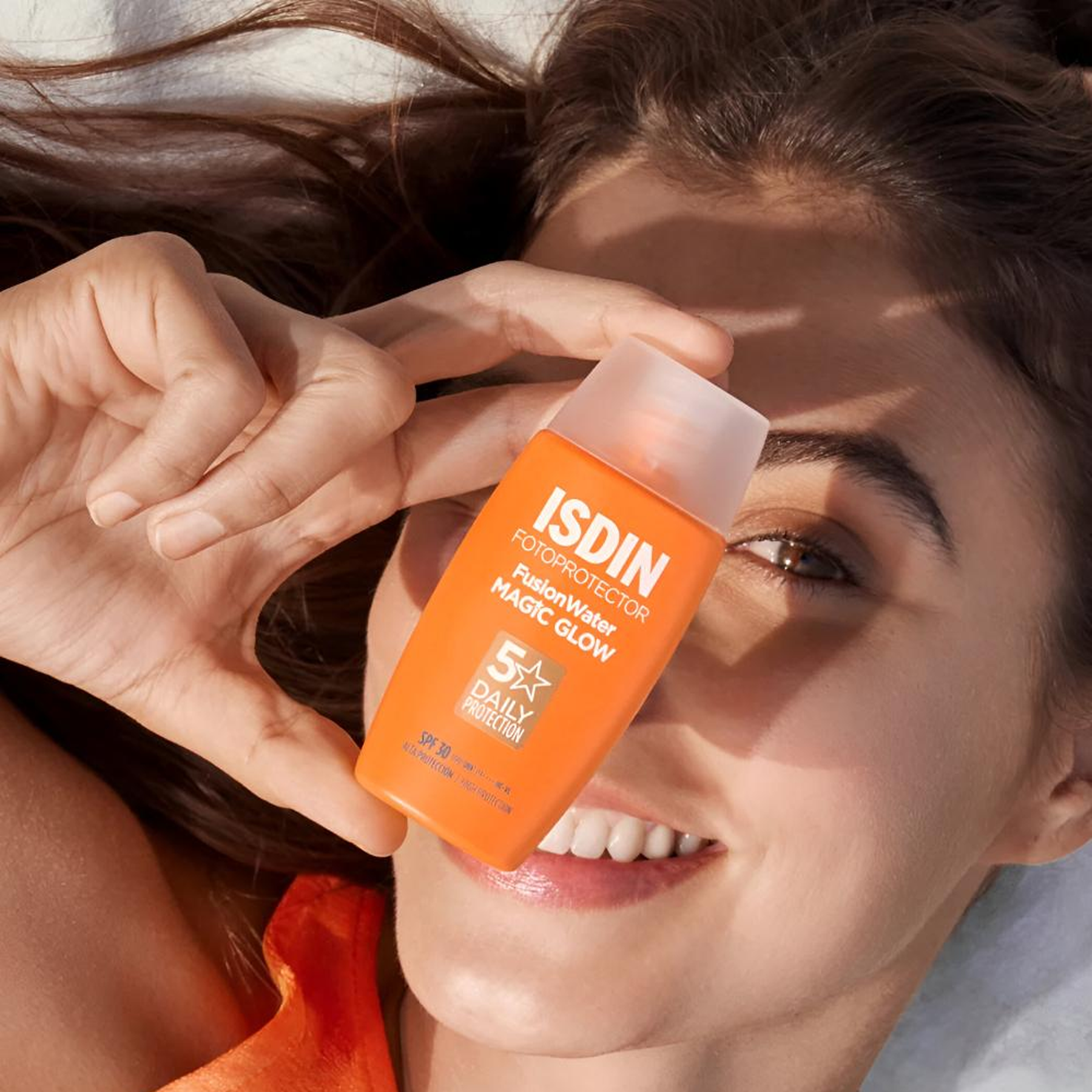 Isdin Fotoprotector Fusion Water Magic Glow SPF30 available on qasrjamal store