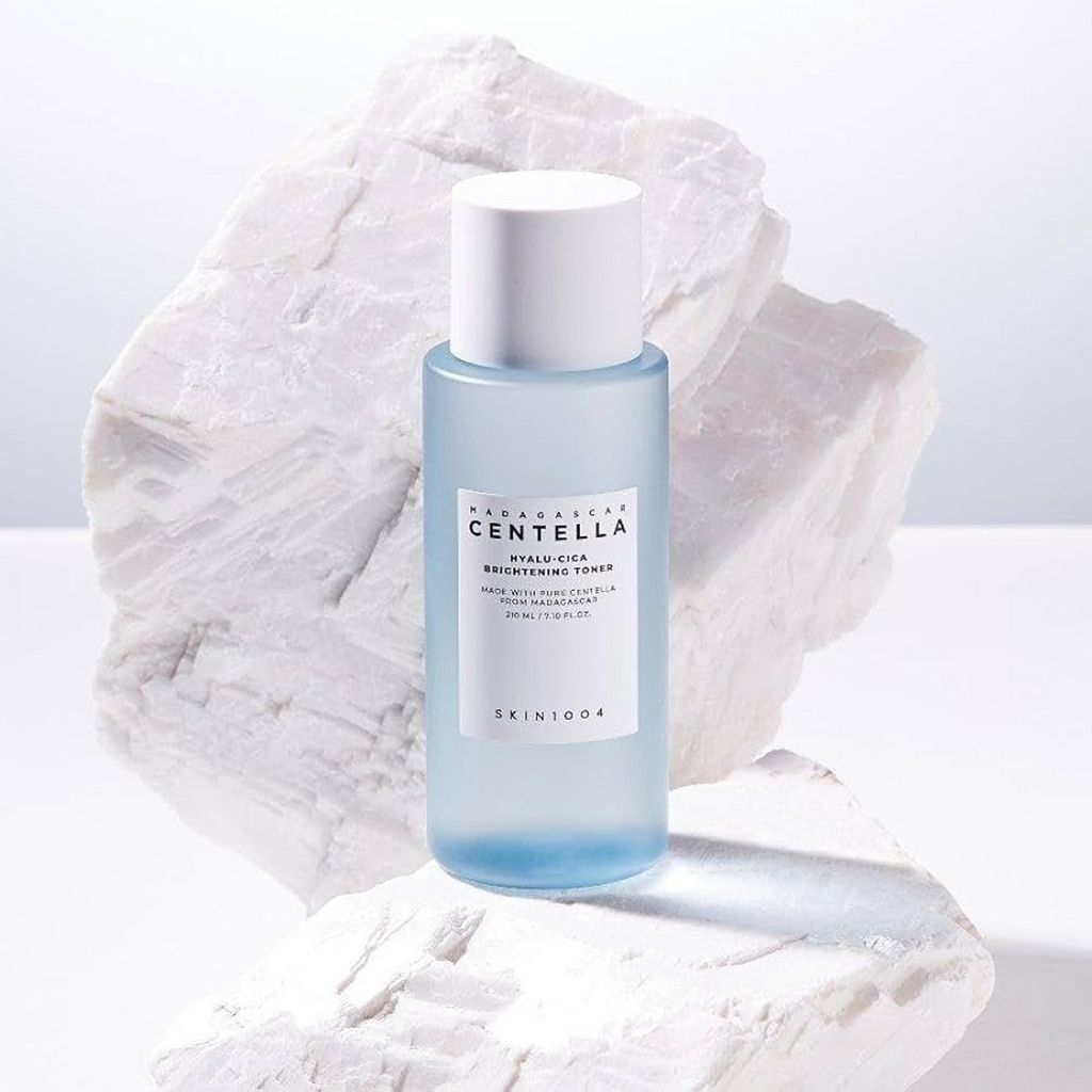 Advantages of using SKIN1004 Madagascar Centella Hyalu-Cica Brightening Toner